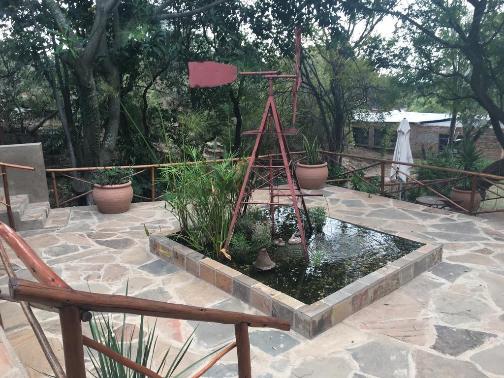 Windmills Rest Hotel พริทอเรีย ภายนอก รูปภาพ